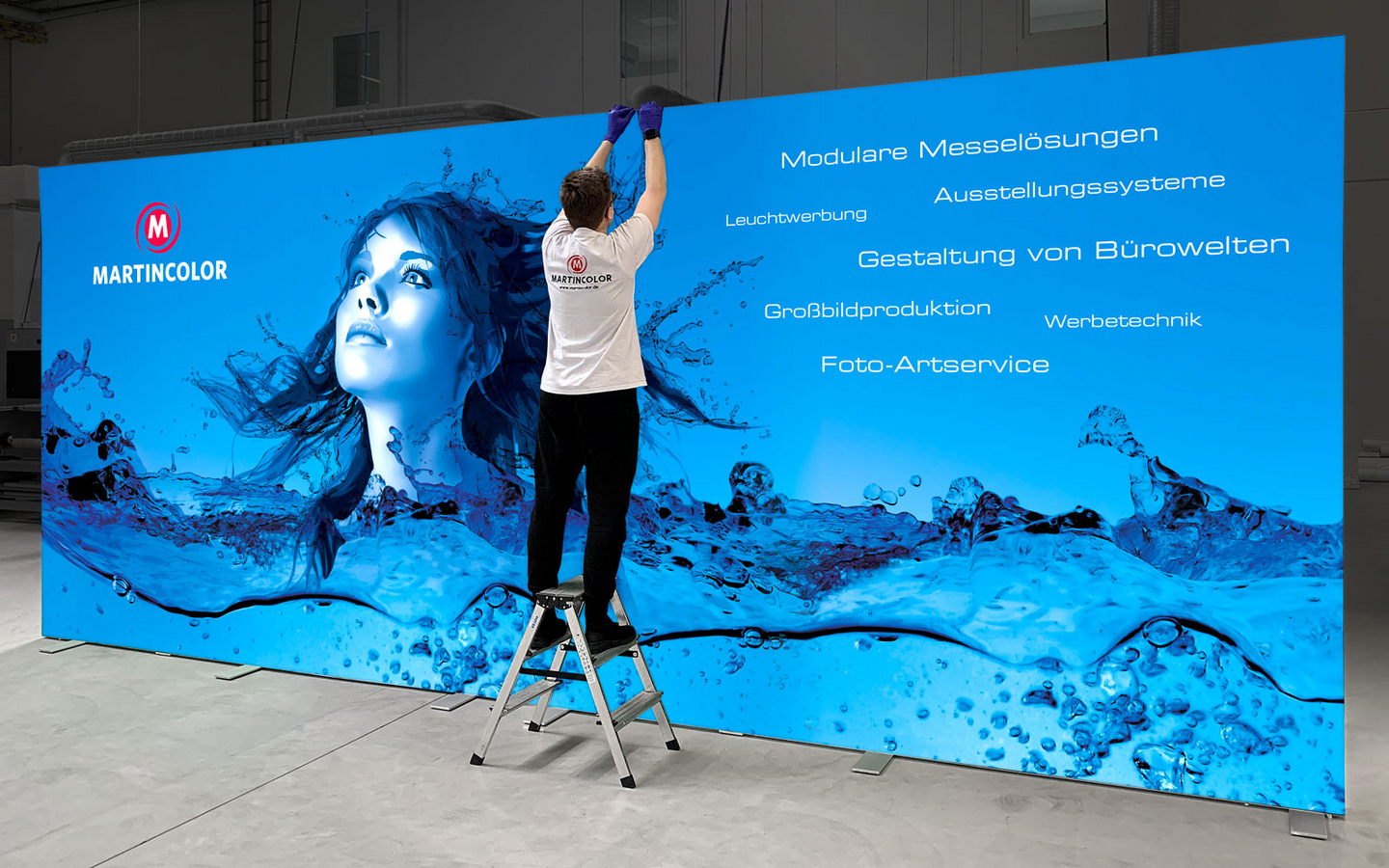 Luminous exhibition walls Luminous exhibition walls